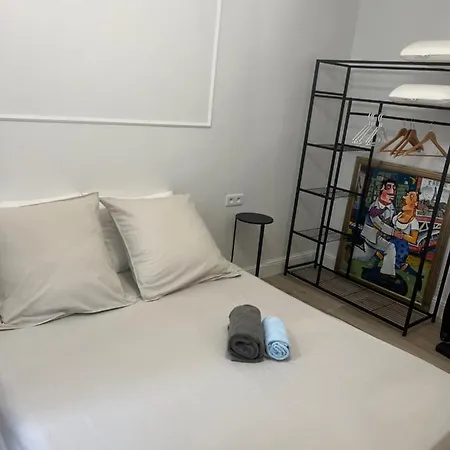 Touchlux Apartment *